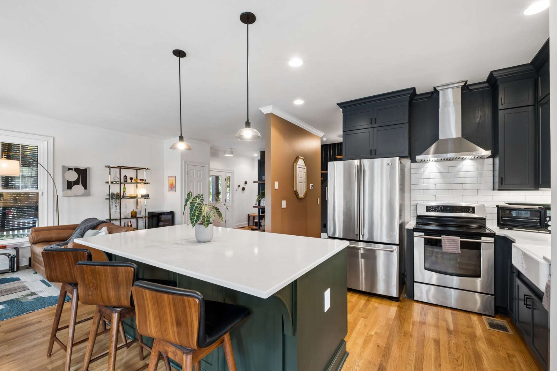 905 Phillips St, Nashville, TN 37208 Main Photo