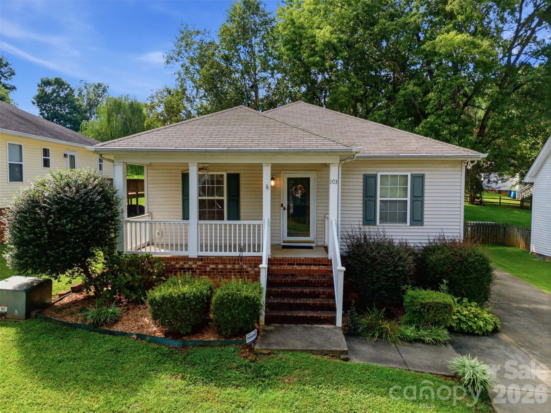 103 Watson Street, Belmont, NC 28012 Main Photo
