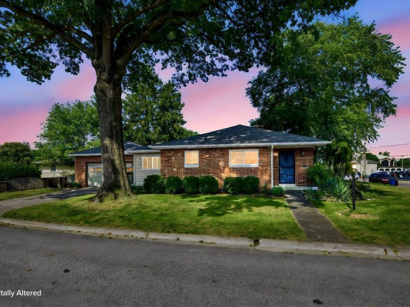 2827 DOVER Road, Columbus, OH 43209 Photo 2