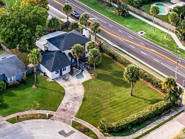 1040 WAVERLY DRIVE , LONGWOOD, FL 32750