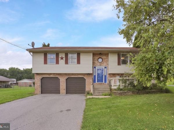 2435 LEVANS ROAD , COPLAY, PA 18037
