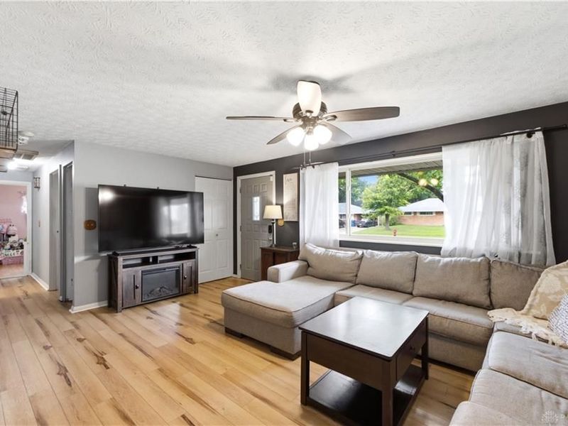 4930 Powell Road, Dayton, OH 45424 Photo 6