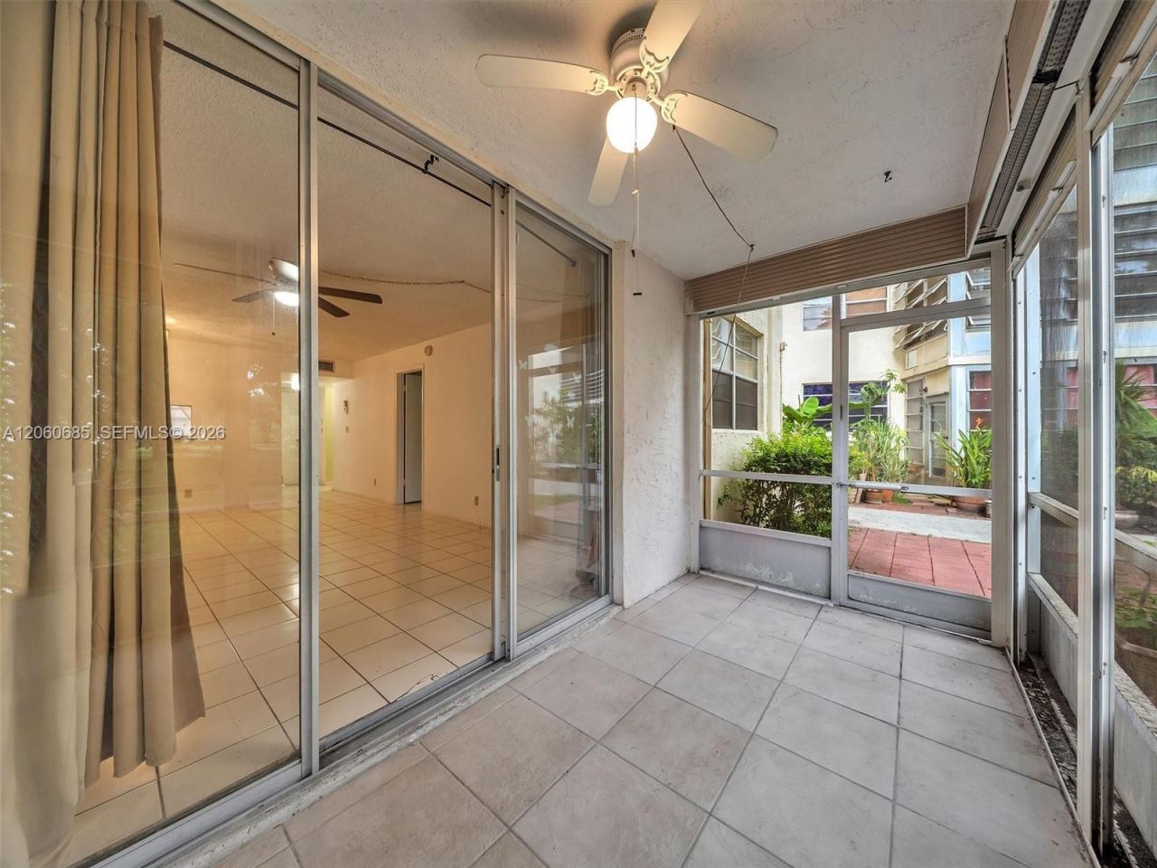 3070 NW 48th Ter, Unit 111, Lauderdale Lakes, FL 33313 Photo
