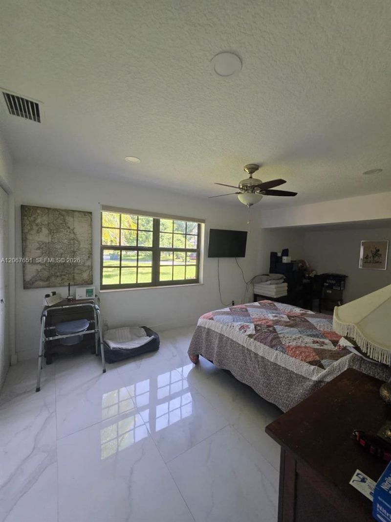 18611 SW 61st Ct , Southwest Ranches, FL 33332 Photo