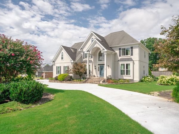2421 Laurelton Creek Lane, Chattanooga, TN 37421