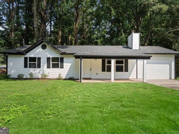 20 Skylark Lane, Jonesboro, GA 30238
