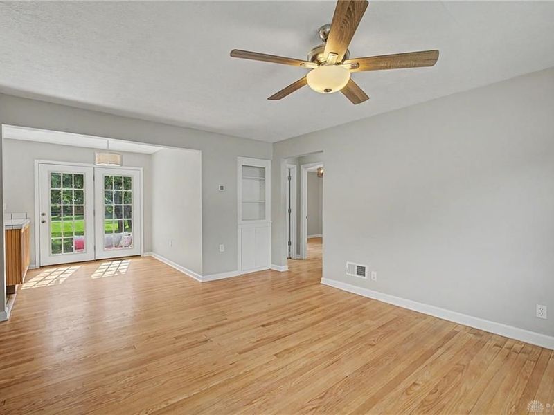 5350 Lindbergh Boulevard, West Carrollton, OH 45449 Photo 10