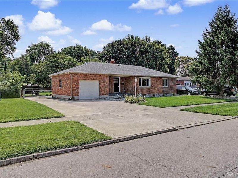 5350 Lindbergh Boulevard, West Carrollton, OH 45449 Photo 3