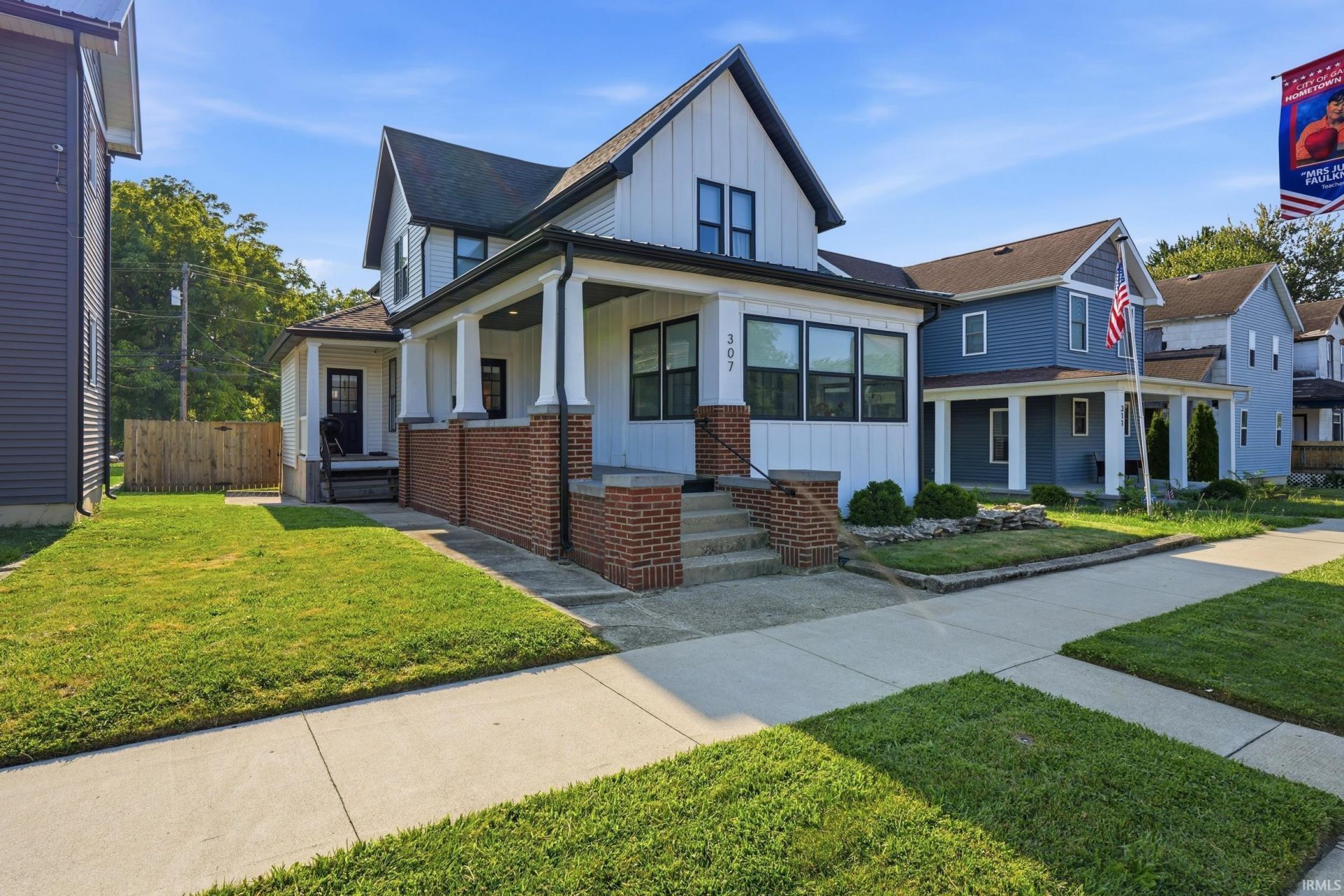 307 S Randolph Street, Garrett, IN 46738 Main Photo