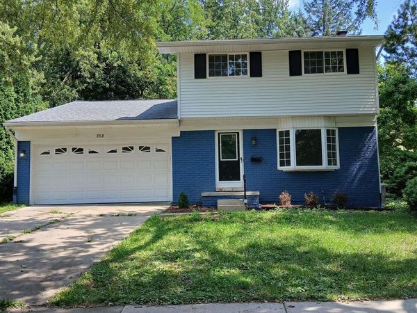 868 Watson , Saline, MI 48176