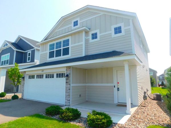 6869 101st Street S, Cottage Grove, MN 55016