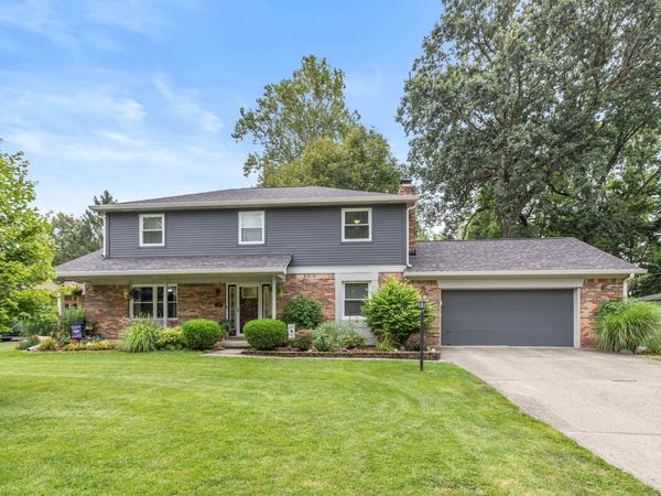 33 Fairlane Drive , Brownsburg, IN 46112