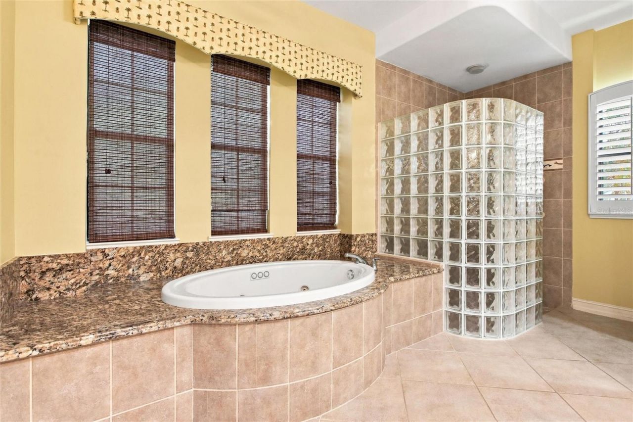9295 Trieste Drive , Fort Myers, FL 33913 Photo