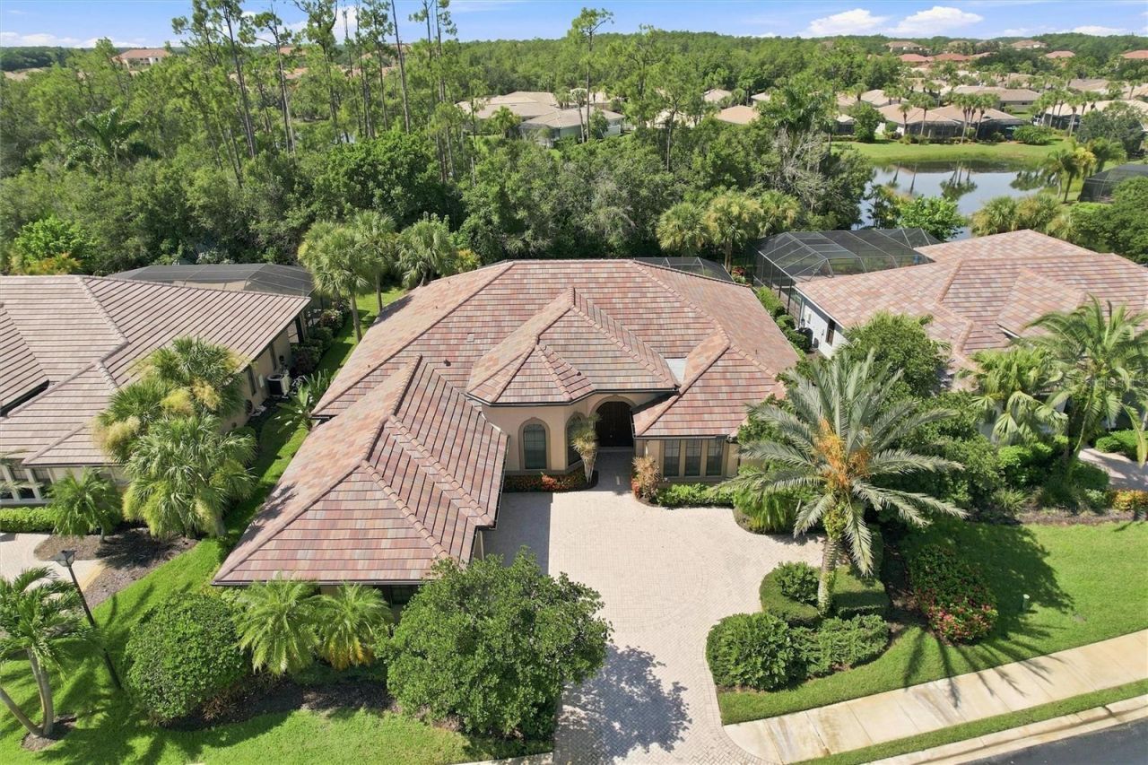 9295 Trieste Drive , Fort Myers, FL 33913 Photo