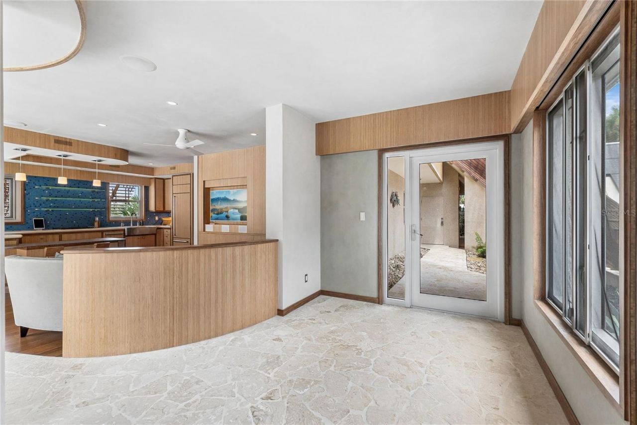 1800 N Peninsula Avenue, New Smyrna Beach, FL 32169 Photo