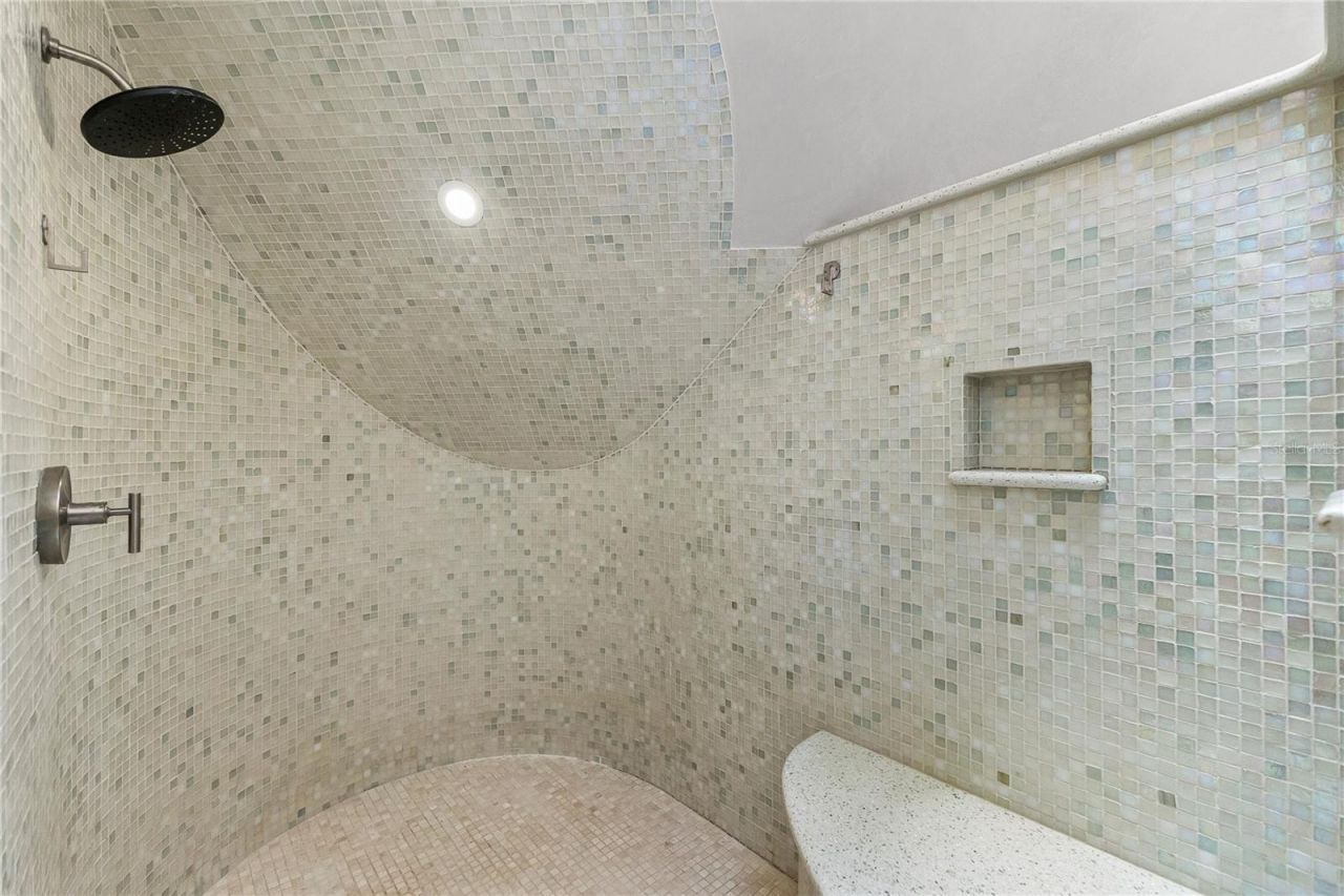 1800 N Peninsula Avenue, New Smyrna Beach, FL 32169 Photo