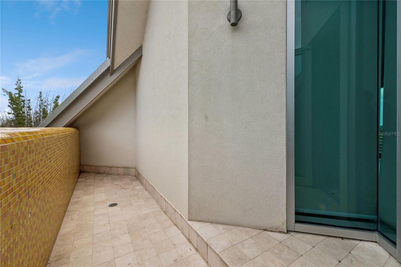 1800 N Peninsula Avenue, New Smyrna Beach, FL 32169 Photo