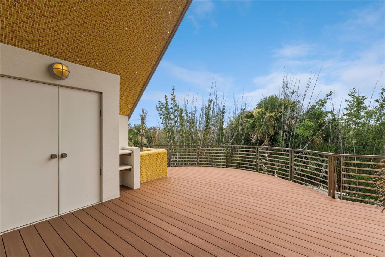 1800 N Peninsula Avenue, New Smyrna Beach, FL 32169 Photo