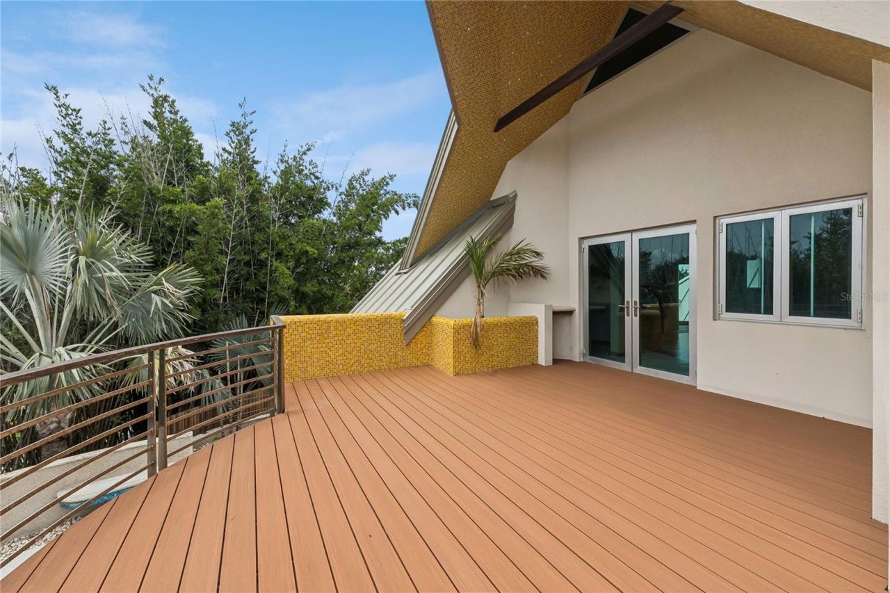 1800 N Peninsula Avenue, New Smyrna Beach, FL 32169 Photo