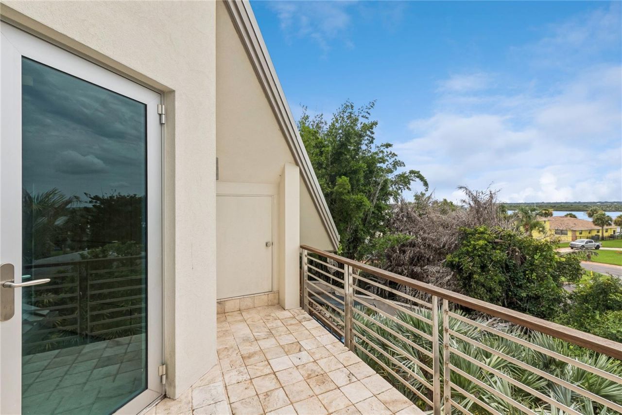 1800 N Peninsula Avenue, New Smyrna Beach, FL 32169 Photo