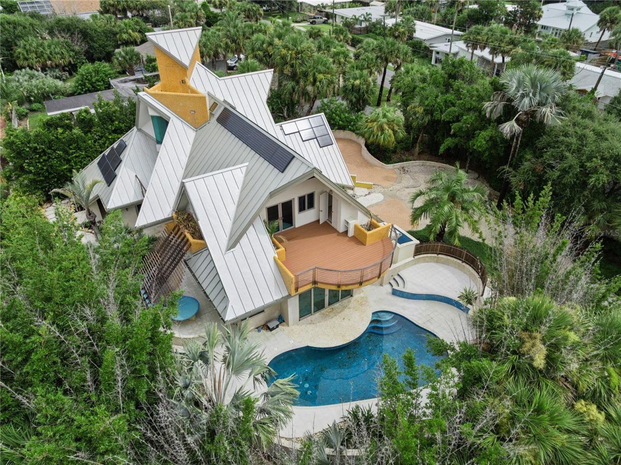 1800 N Peninsula Avenue, New Smyrna Beach, FL 32169 Photo