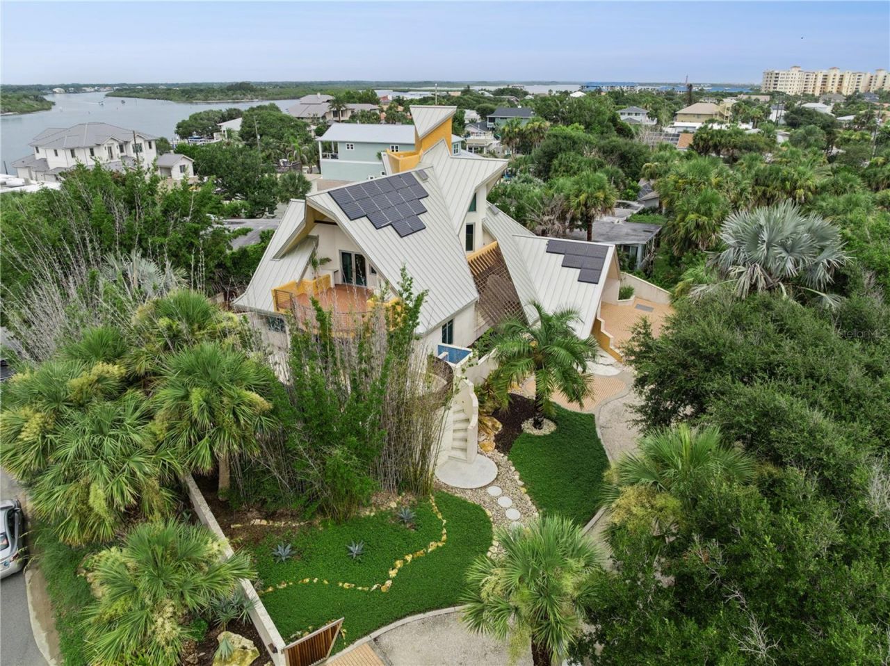 1800 N Peninsula Avenue, New Smyrna Beach, FL 32169 Photo