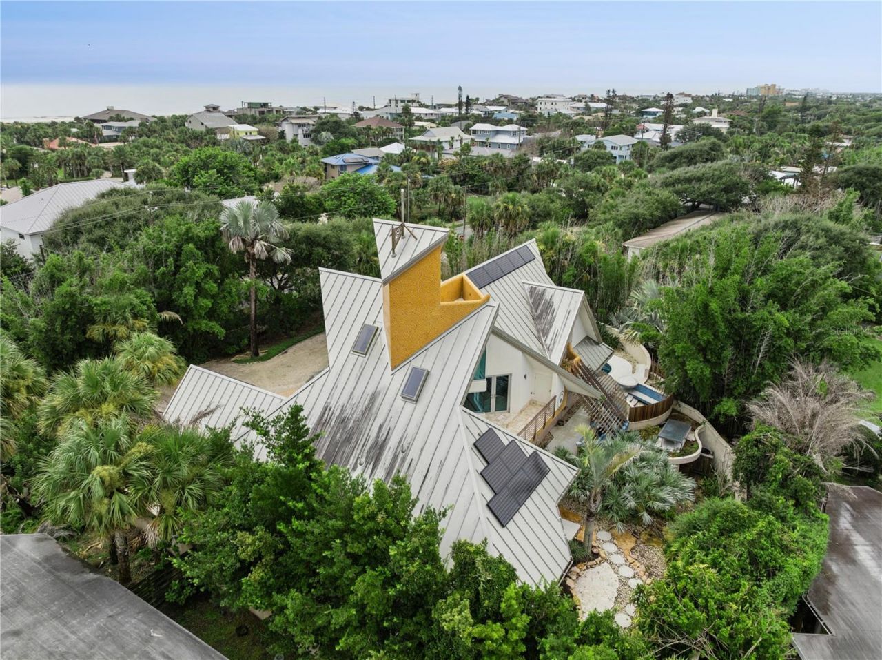 1800 N Peninsula Avenue, New Smyrna Beach, FL 32169 Photo