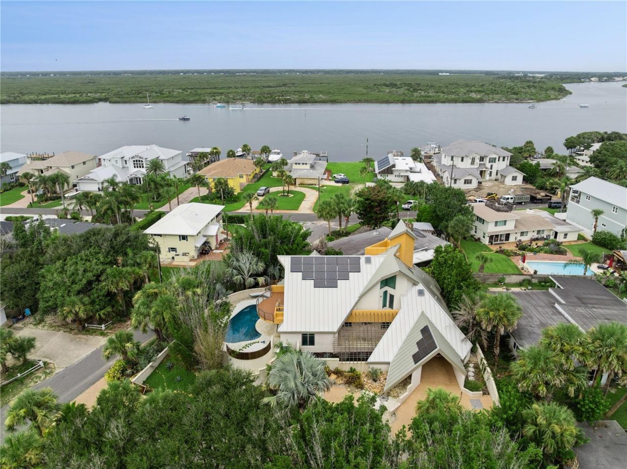1800 N Peninsula Avenue, New Smyrna Beach, FL 32169 Photo