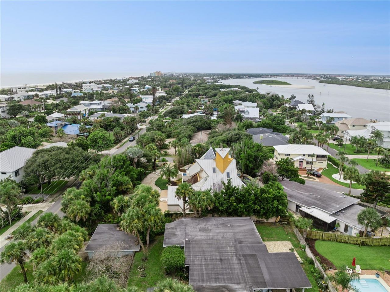 1800 N Peninsula Avenue, New Smyrna Beach, FL 32169 Photo