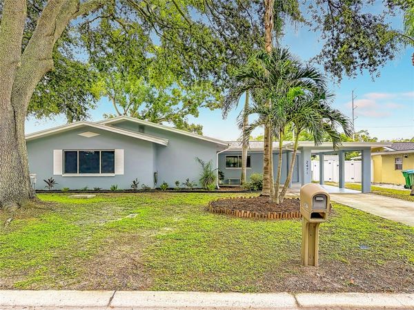 2471 RAYMONT DRIVE, CLEARWATER, FL 33763
