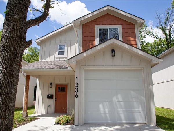 1336 S Pope Avenue, Independence, MO 64055