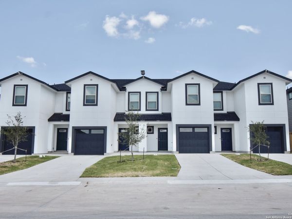 8410 Via Pisa, San Antonio, TX 78227