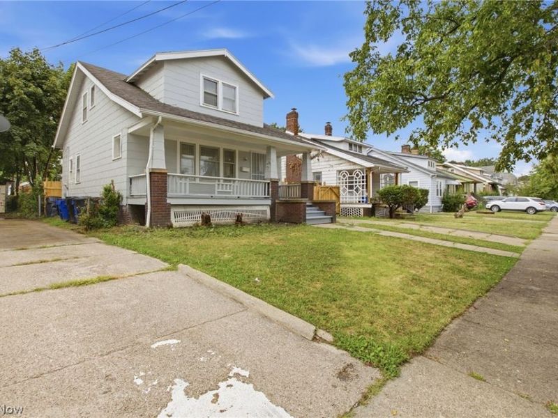 10113 Loretta Avenue, Cleveland, OH 44111 Photo 3