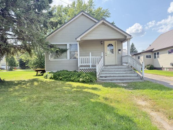 814 Superior ST, Sault Ste Marie, MI 49783