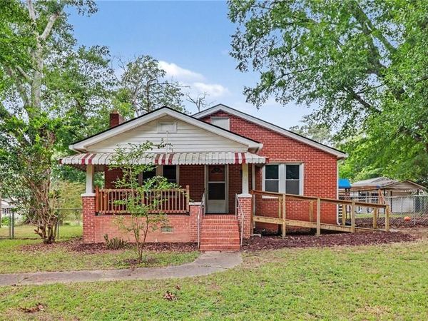 160 Connecticut Avenue , Tallapoosa, GA 30176