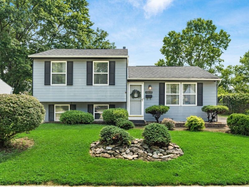 3358 Fontaine Road, Columbus, OH 43232 Photo 1