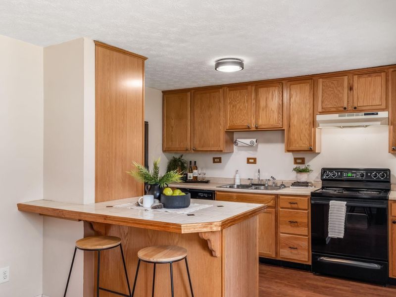 3358 Fontaine Road, Columbus, OH 43232 Photo 10