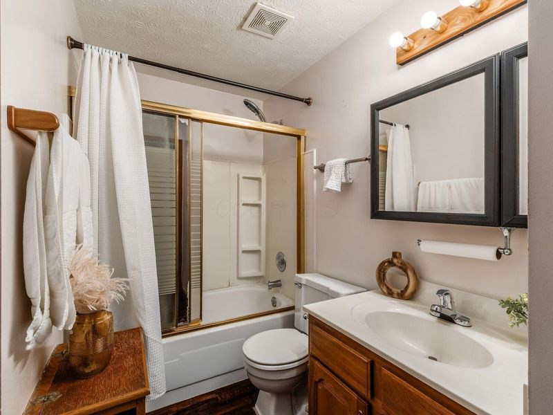 3358 Fontaine Road, Columbus, OH 43232 Photo 18