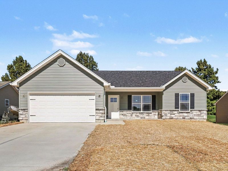 123 Summerfield Drive, Dry Ridge, KY 41035 Photo 1