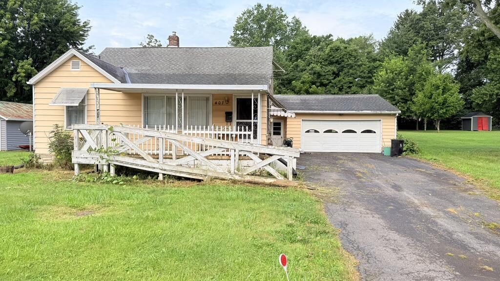 407 Vernon Road, Mansfield, OH 44905 Main Photo