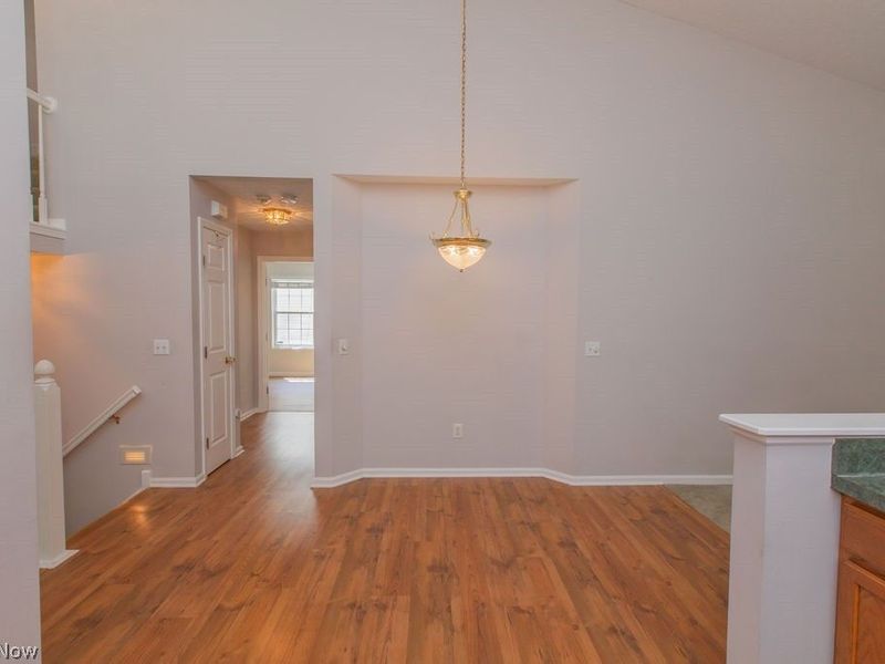 9020 Ashwood Court , Olmsted Falls, OH 44138 Photo 21