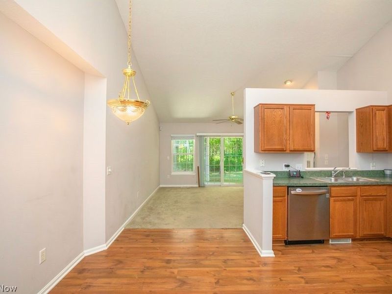 9020 Ashwood Court , Olmsted Falls, OH 44138 Photo 36