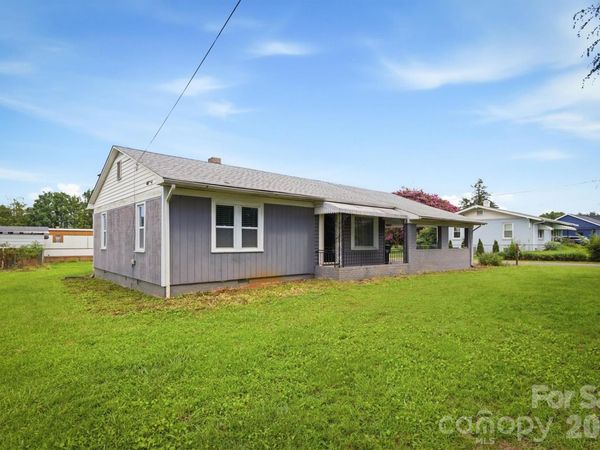 300 N Center Street , Hildebran, NC 28637