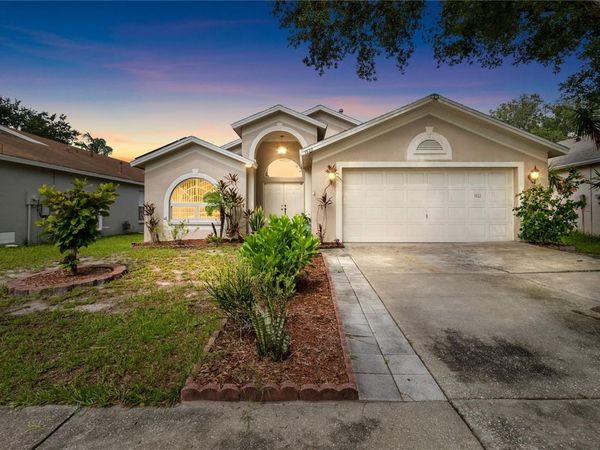 1622 HULETT DRIVE , BRANDON, FL 33511