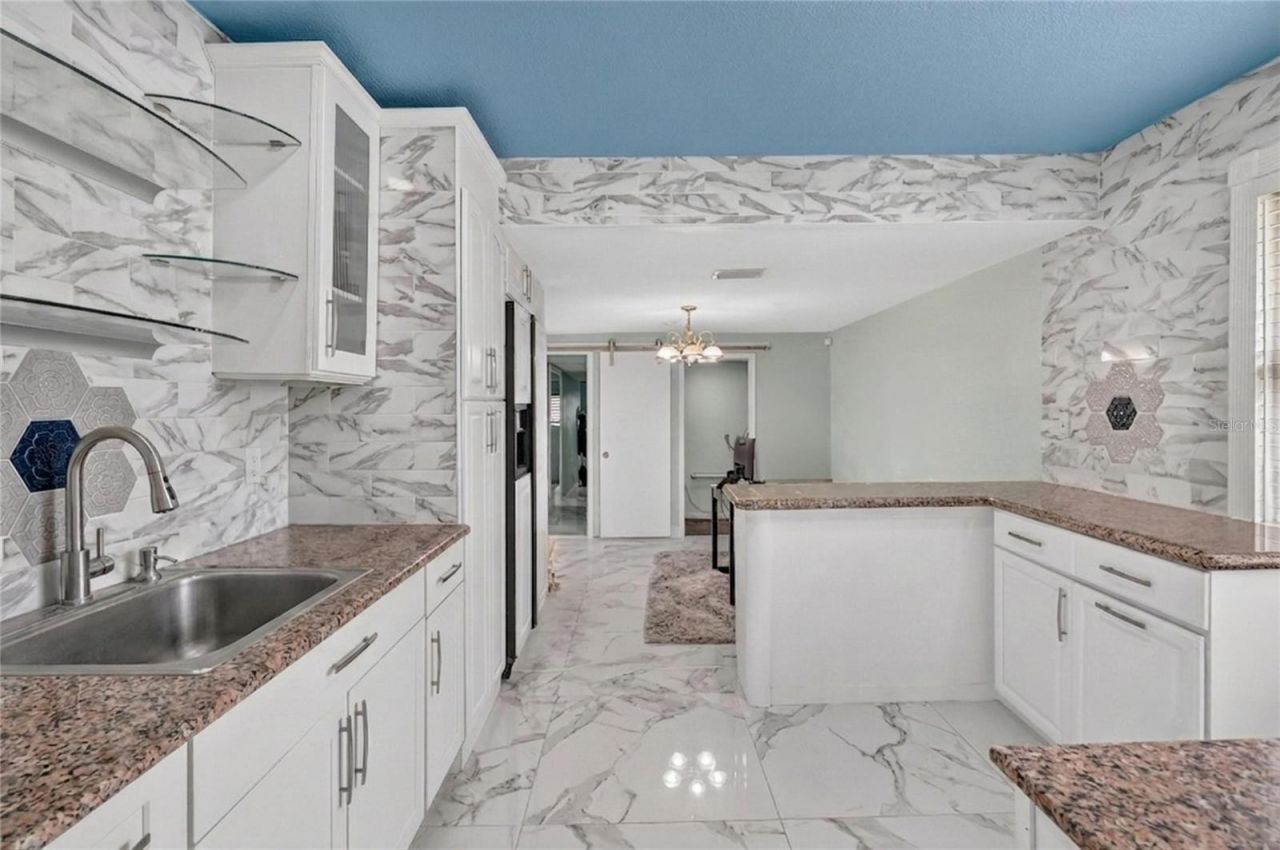 1119 54th Avenue N, Saint Petersburg, FL 33703 Photo
