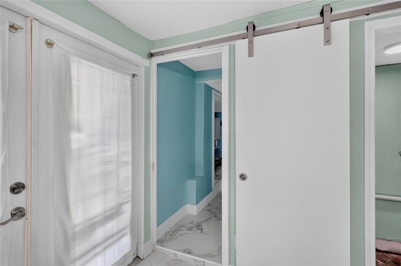 1119 54th Avenue N, Saint Petersburg, FL 33703 Photo