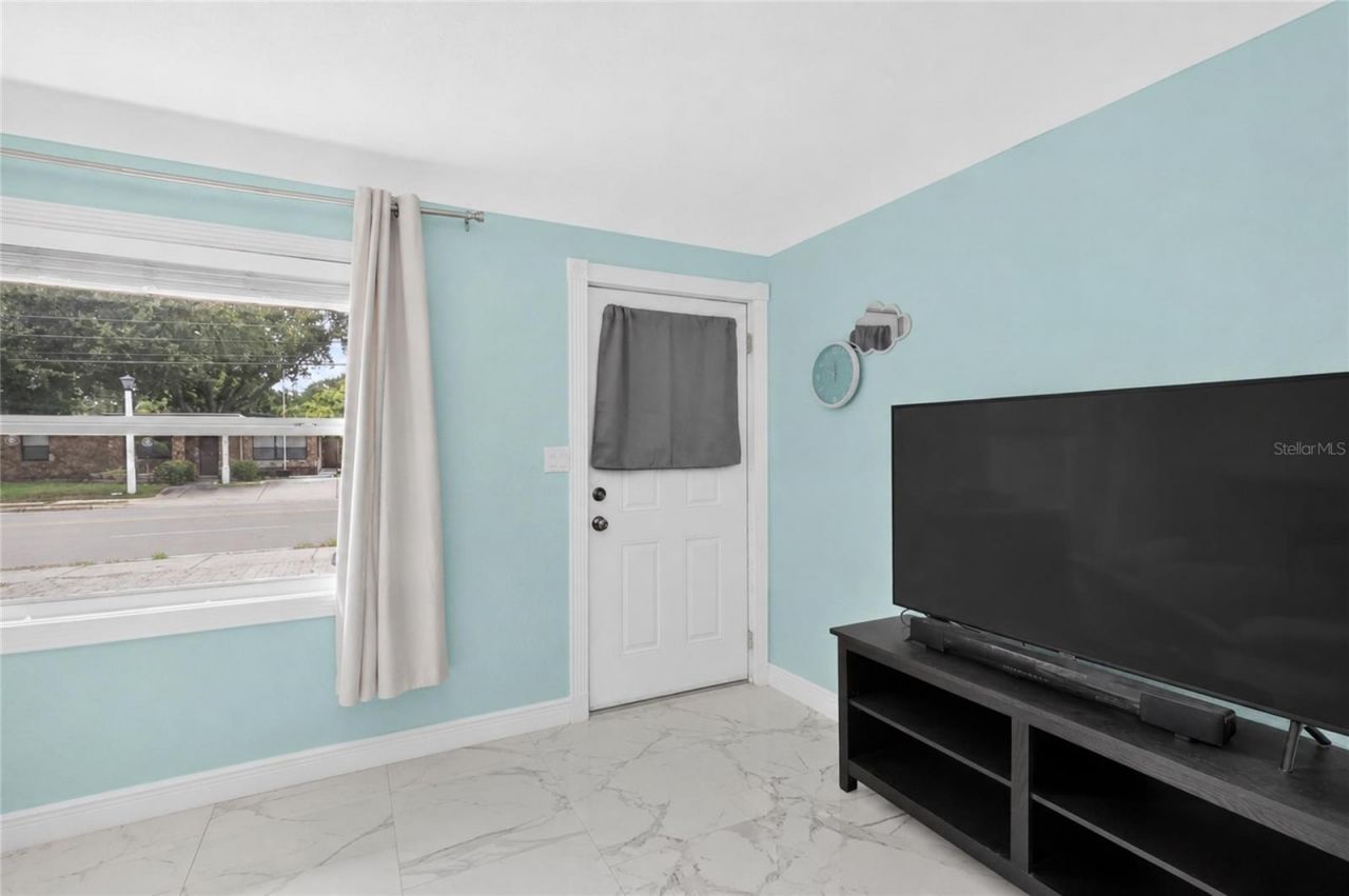 1119 54th Avenue N, Saint Petersburg, FL 33703 Photo
