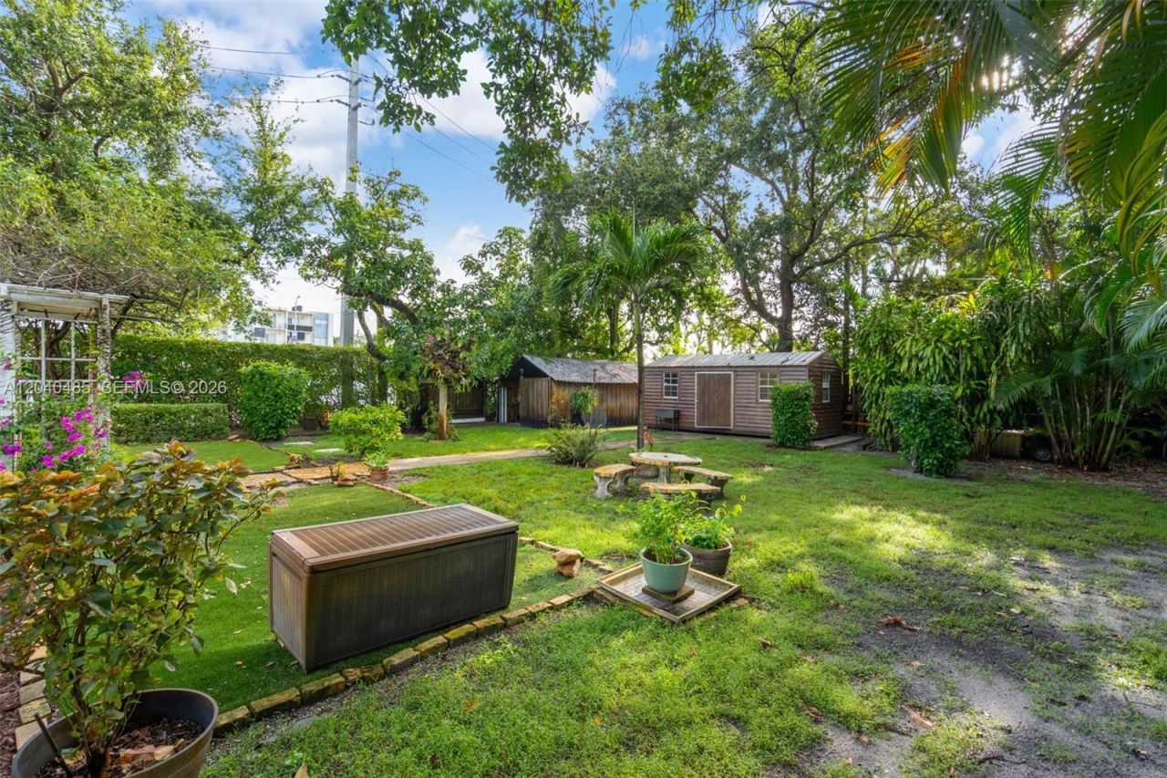 21 SW 59th Ave, Miami, FL 33144 Photo