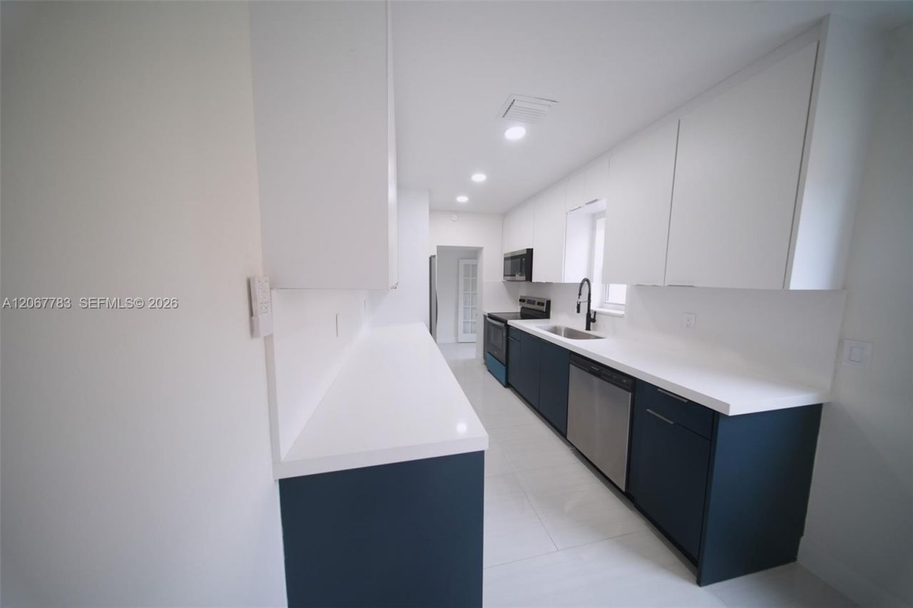 1521 NW 1st Ave, Fort Lauderdale, FL 33311 Photo