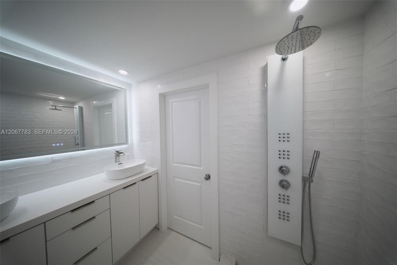 1521 NW 1st Ave, Fort Lauderdale, FL 33311 Photo